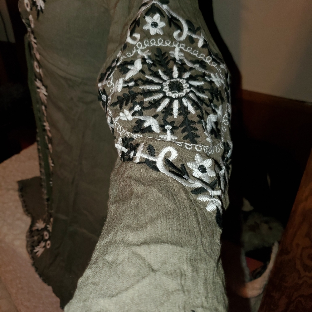 BNWT Boho Chic dress - Picture 2 of 4